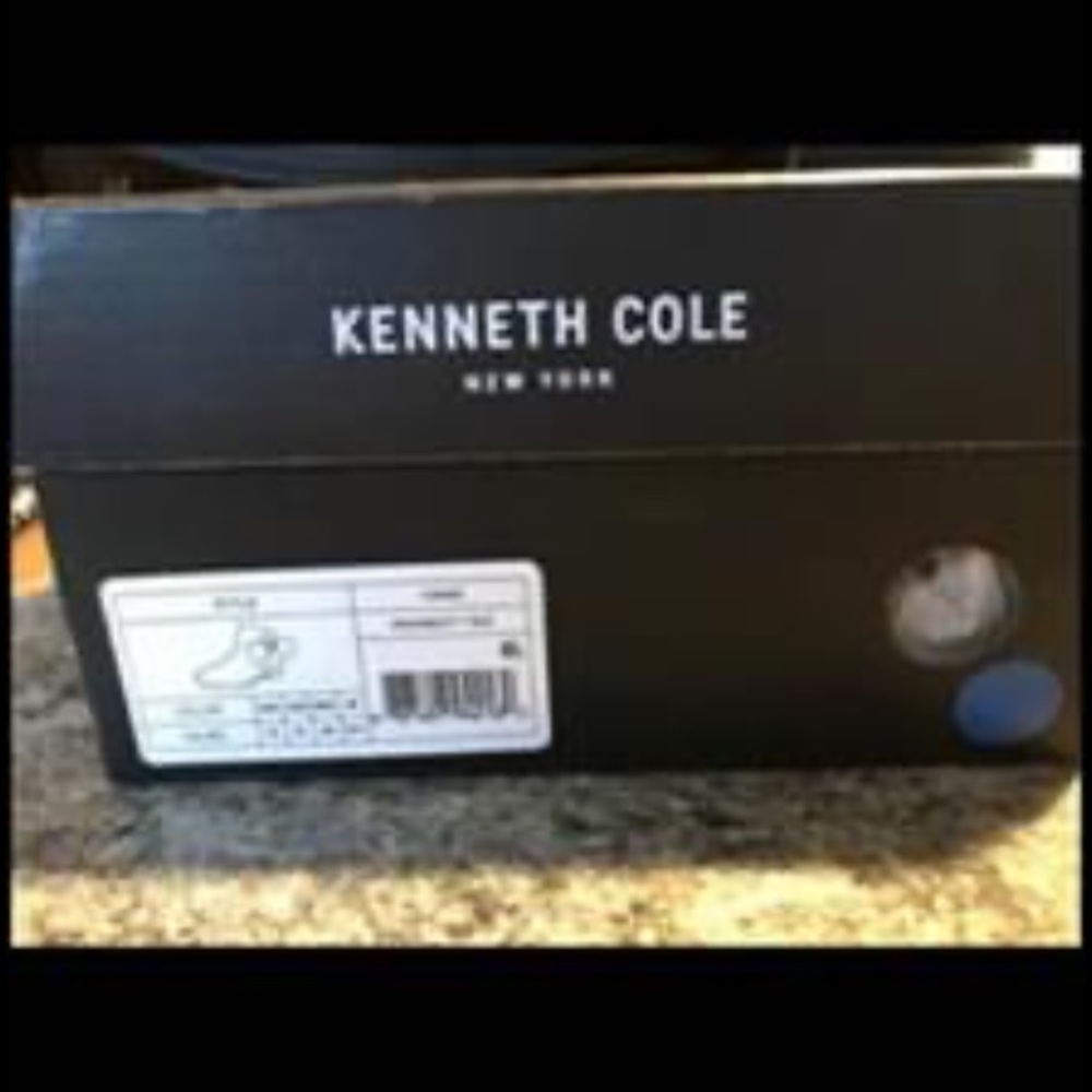 Kids Kenneth Cole boots BRAND NEW!!!